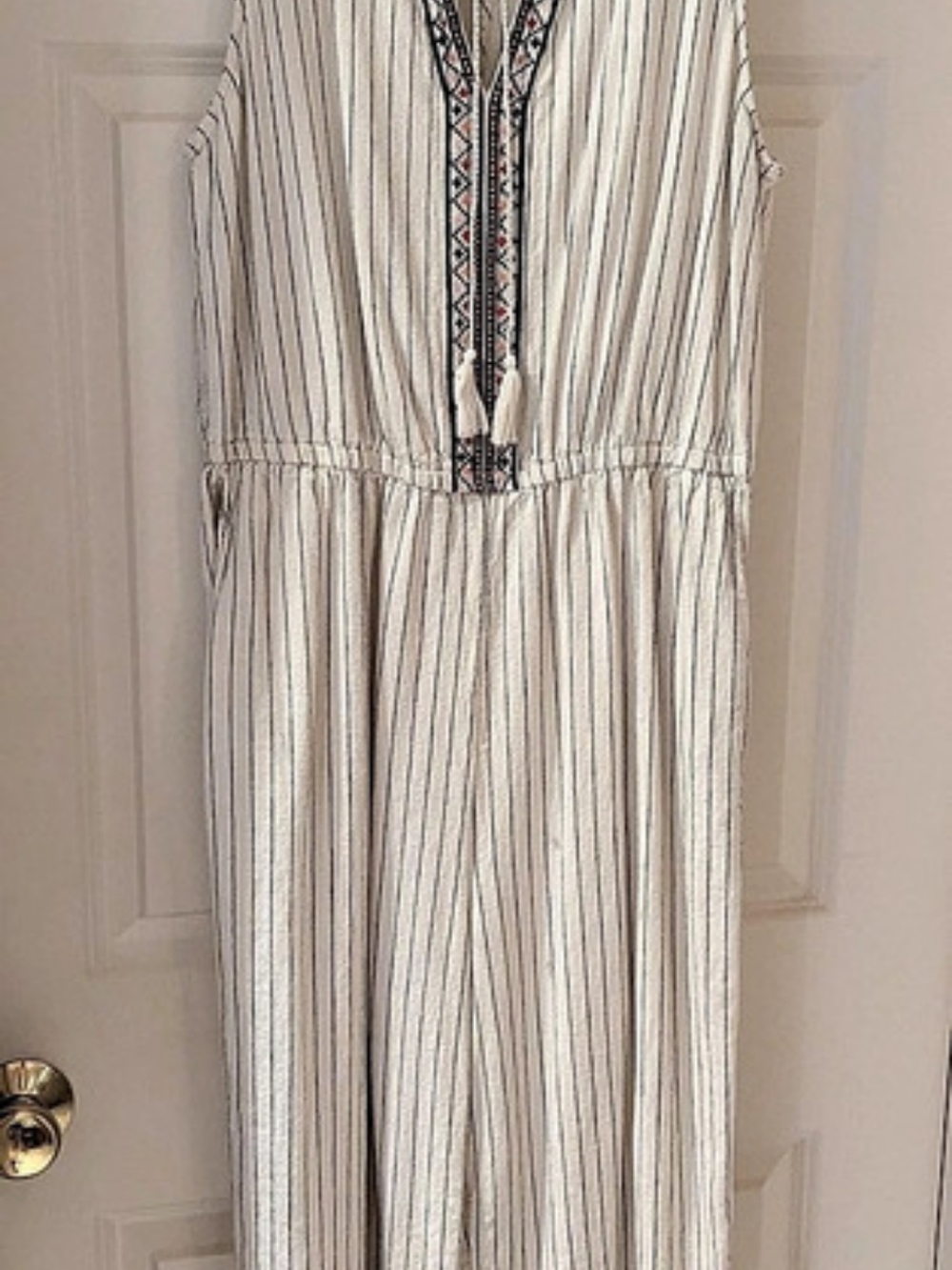 Old Navy Striped Embroidered Jumpsuit in White & Blue Size Large